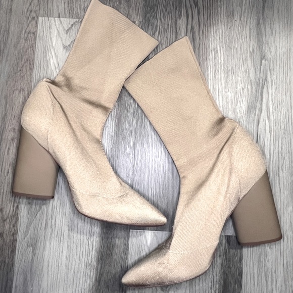Yeezy Season Four Cream Sock Boots Monochromatic 41 10 10.5 11 Beige Shoes Heels - Picture 4 of 11